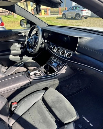 Mercedes-Benz Klasa E cena 114900 przebieg: 239000, rok produkcji 2017 z Słupsk małe 137
